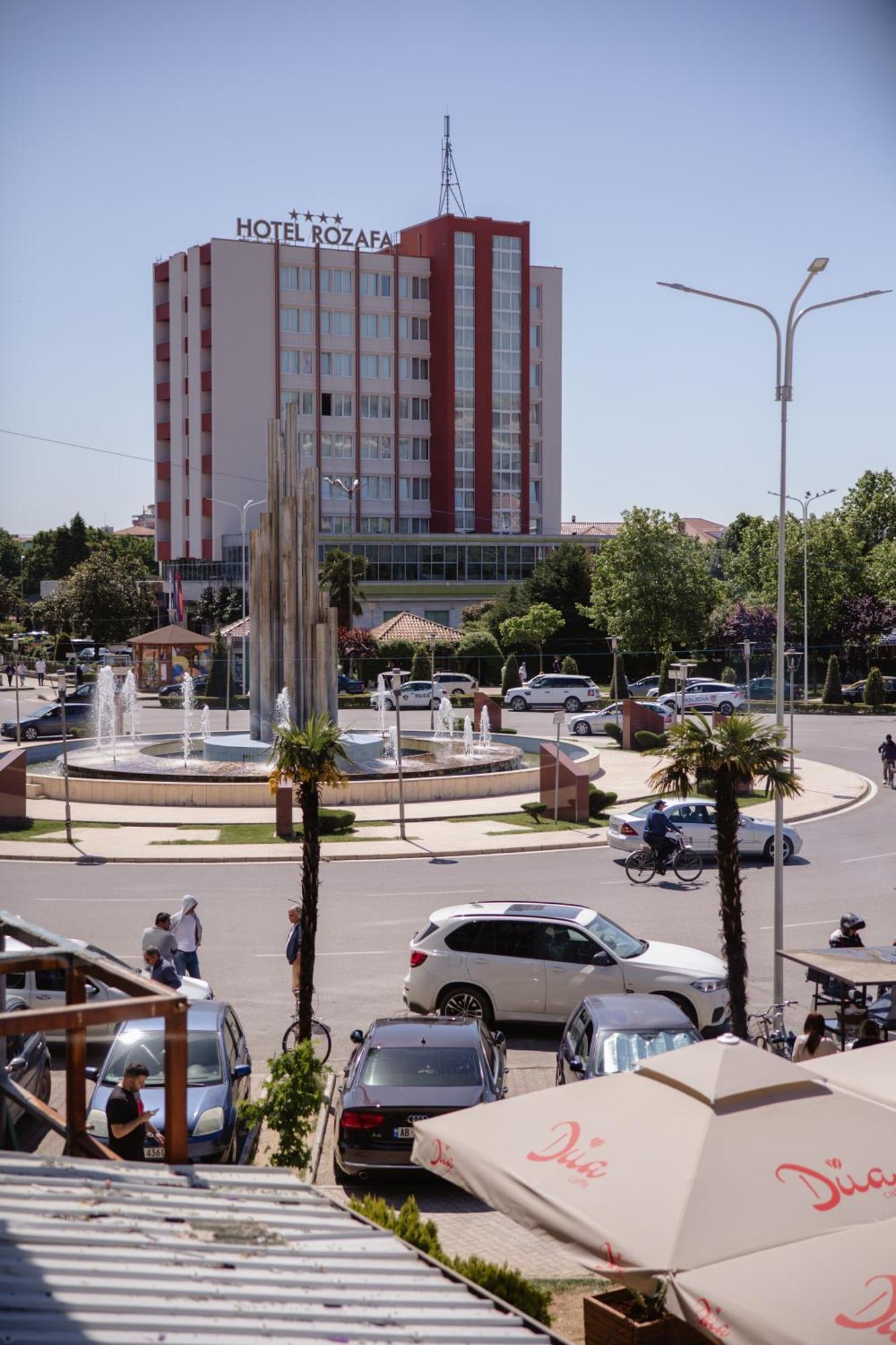 Corner Hostel Shkodër Esterno foto